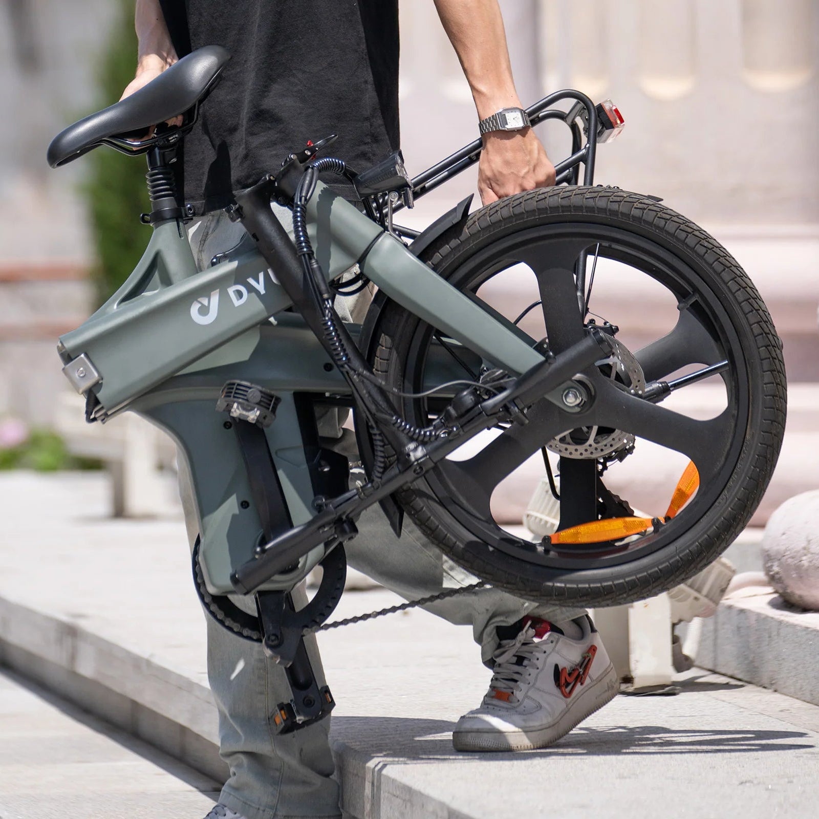 DYU T1 Αναδιπλούμενο